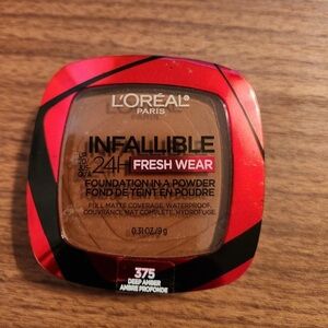 new L'Oreal Paris Infallible 24 H Fresh Wear Foundation in a Powder 375 D Amber